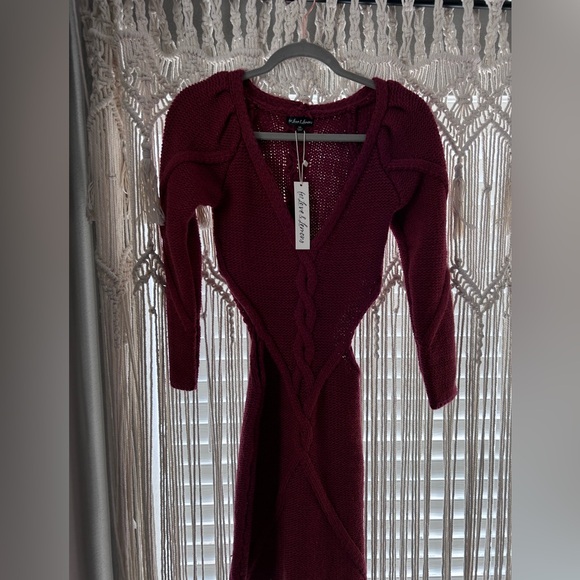 NWT FOR LOVE & LEMONS - KEKE CUT OUT SWEATER DRESS - Picture 2 of 4